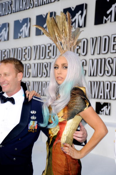 047.jpg