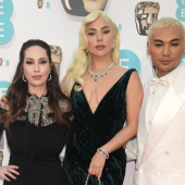 100.jpg