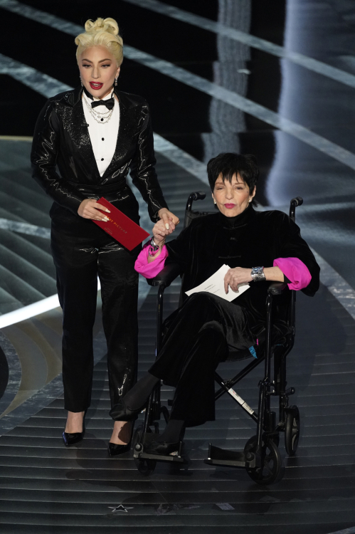 043.jpg