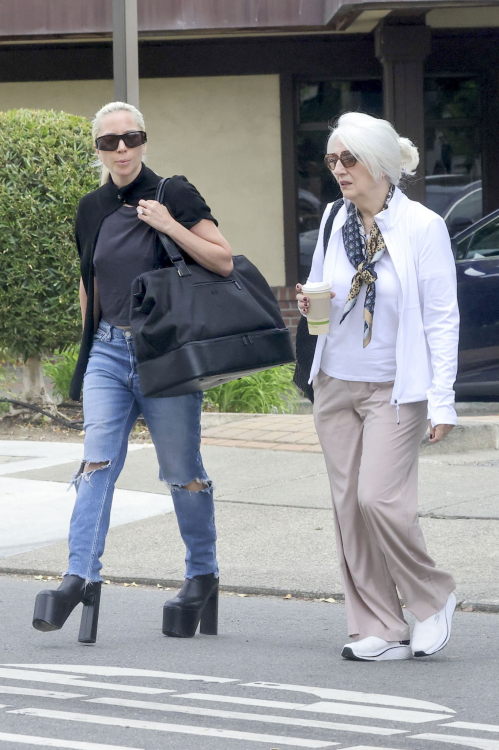 032.jpg