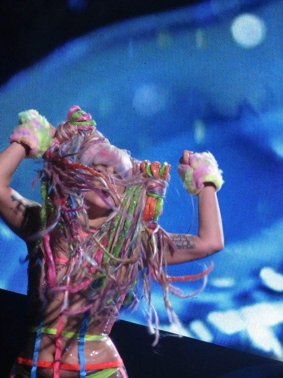 033.jpg