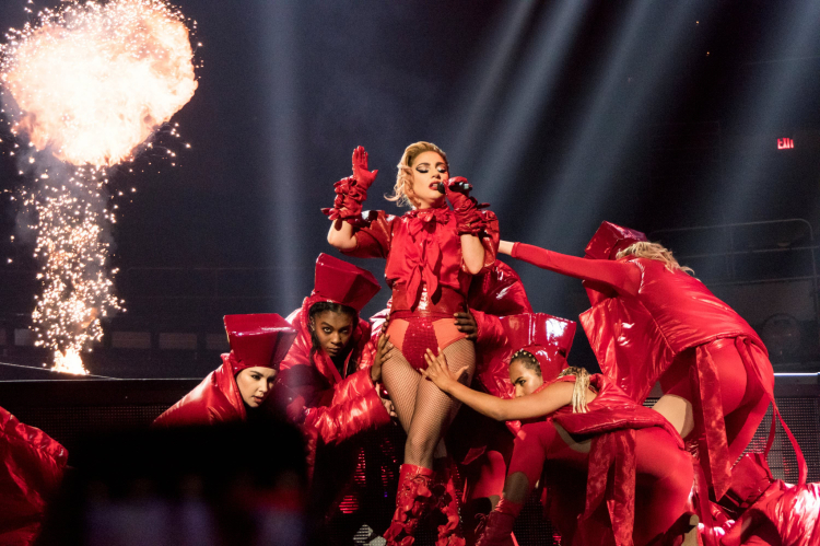 079.jpg